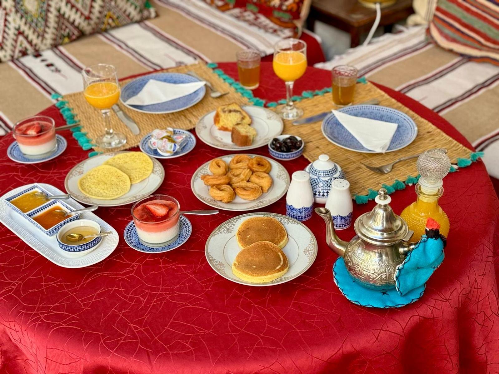 Riad Oasis D'Asilah Luaran gambar